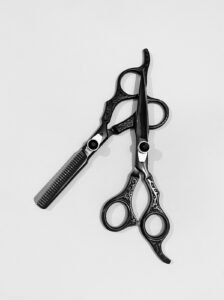 The black designing handle J2 420c